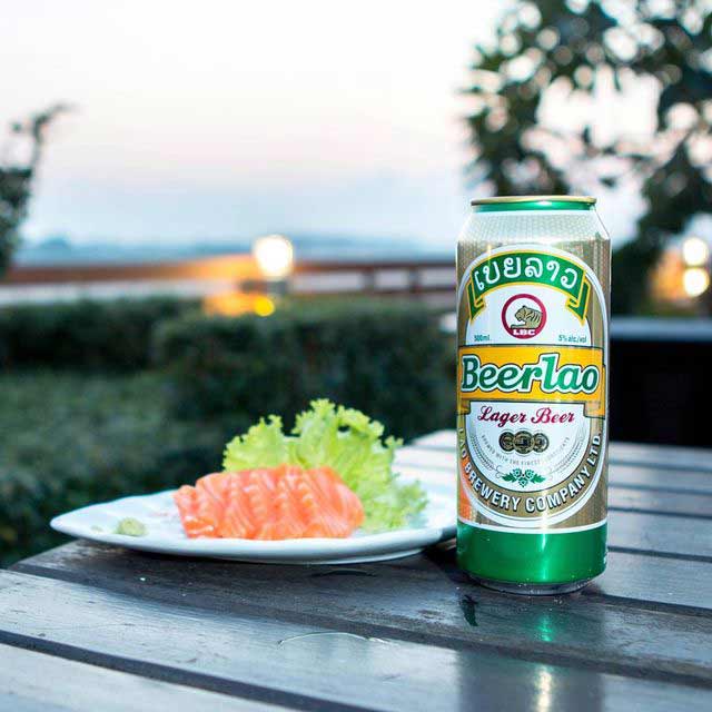 Giới thiệu về két bia Lào lon vàng 330ml