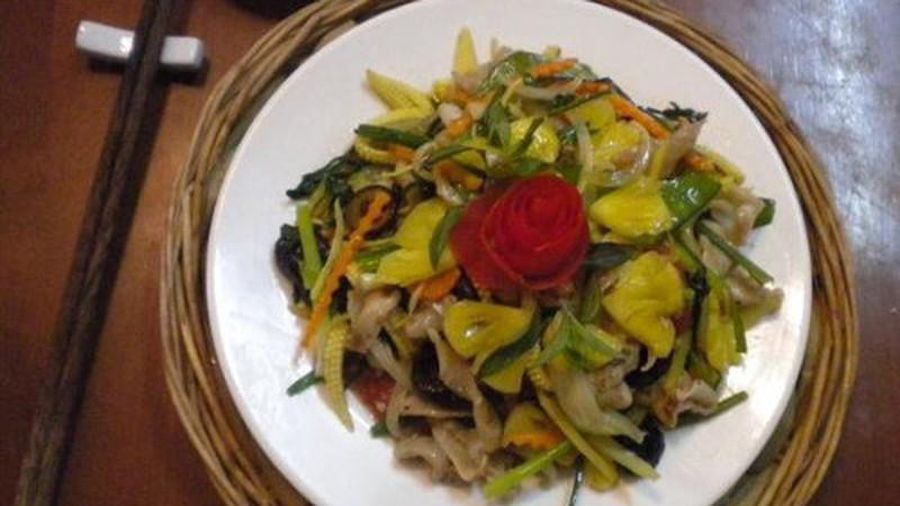 bong bong ca xao dua chua