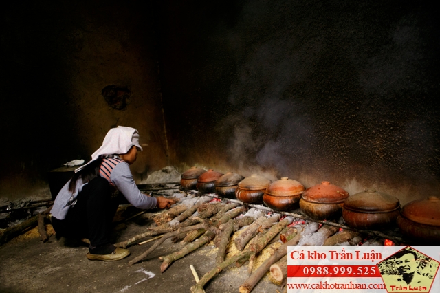 D&acirc;n l&agrave;ng VŨ Đại thức trắng đ&ecirc;m kho c&aacute; T&ecirc;t