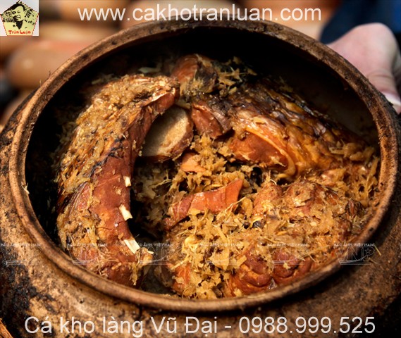 Niêu cá kho làng vũ đại 2.5kg phù hợp làm quà biếu tặng