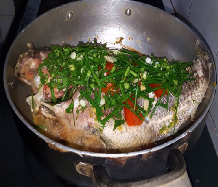 Trắm đen hấp bia